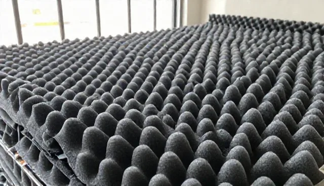 如何确保产品质量控制在技术更新中不被忽视？